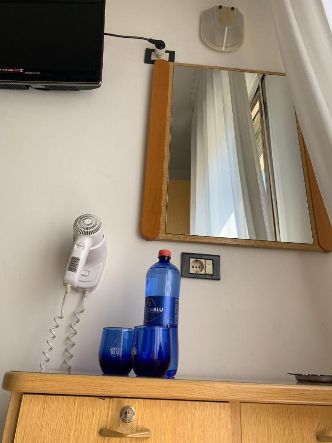 Hotel Tre Grazie Rimini Luaran gambar